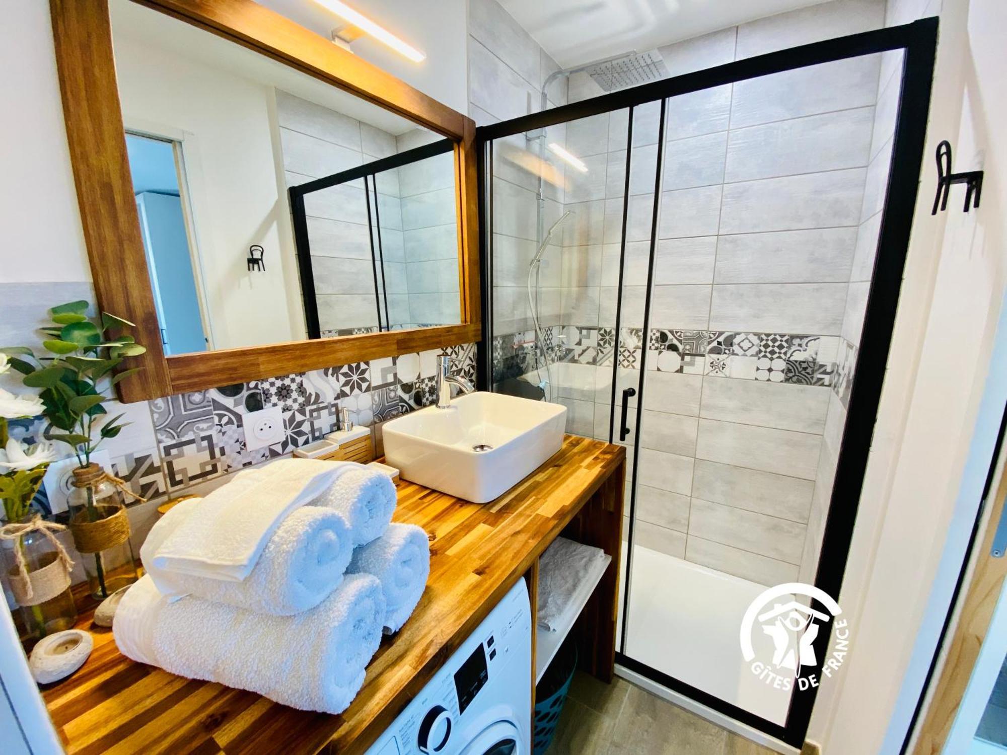 Gite & Spa Le Villemachois - 4 Etoiles - Jacuzzi Couvert - Calme Et Independant - Clim - Parking - 5 Min Carcassonne Villemoustaussou エクステリア 写真