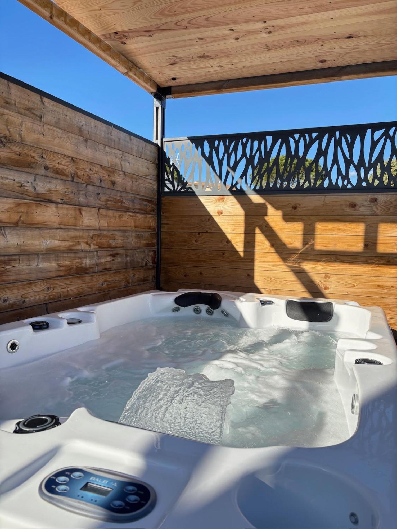 Gite & Spa Le Villemachois - 4 Etoiles - Jacuzzi Couvert - Calme Et Independant - Clim - Parking - 5 Min Carcassonne Villemoustaussou エクステリア 写真